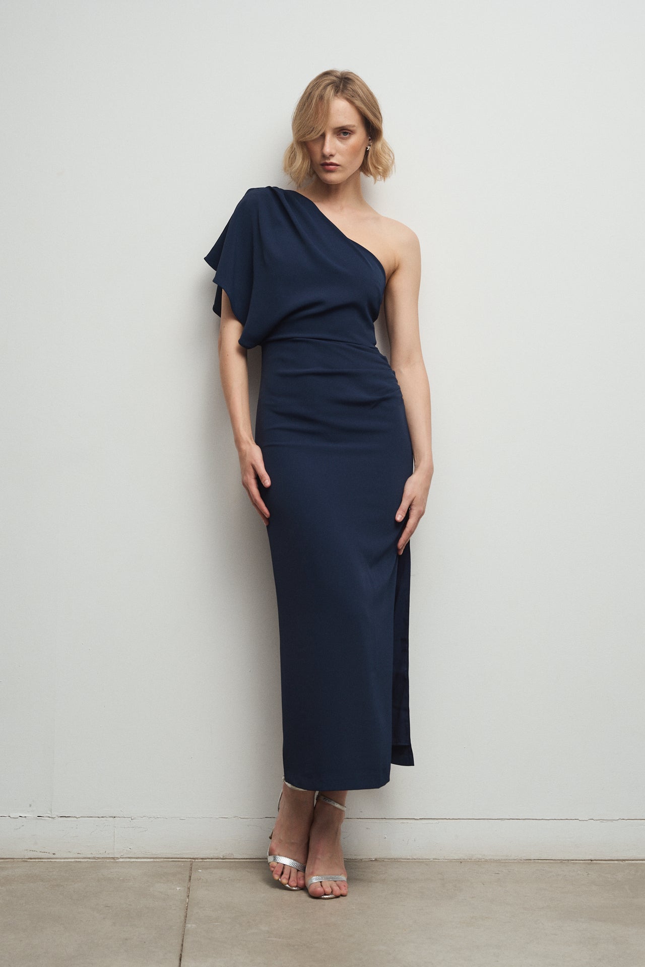 Vestido Marcela Navy · Wisteria ·