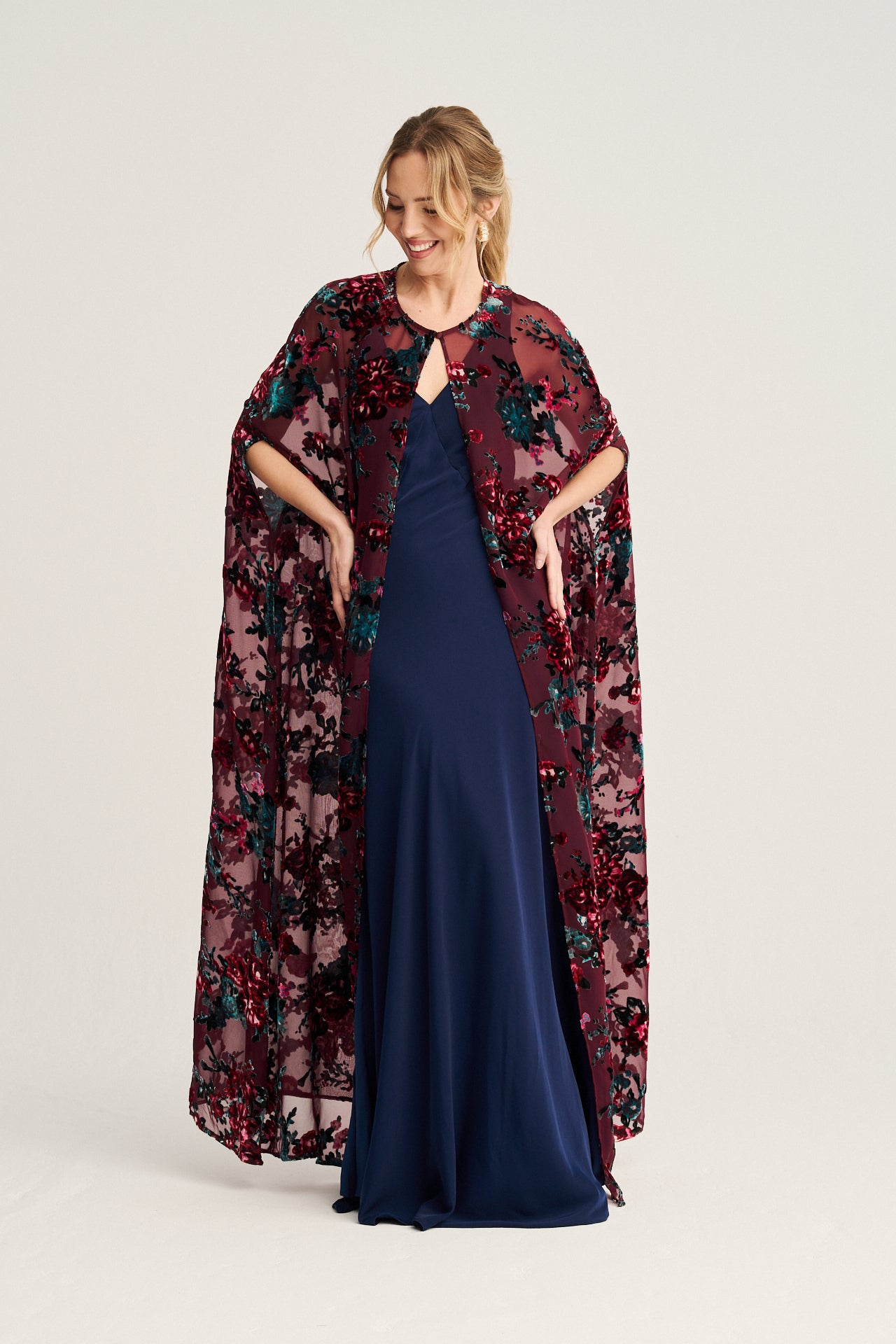 Gunilla Navy Cape · Le Jardin ·