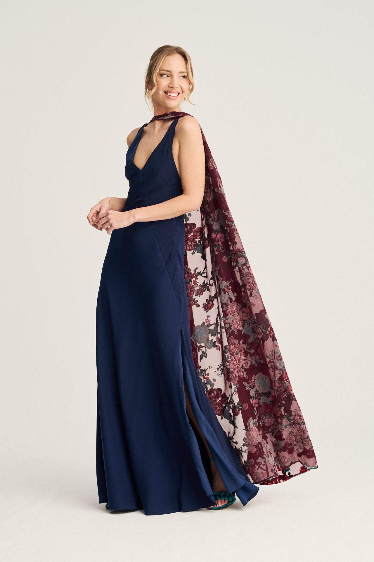 Gunilla Navy Cape · Le Jardin ·