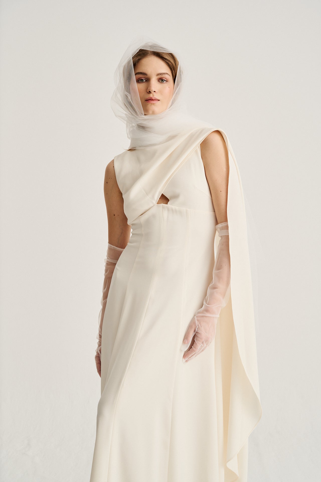 Mila Bridal Cape · LOVE ·