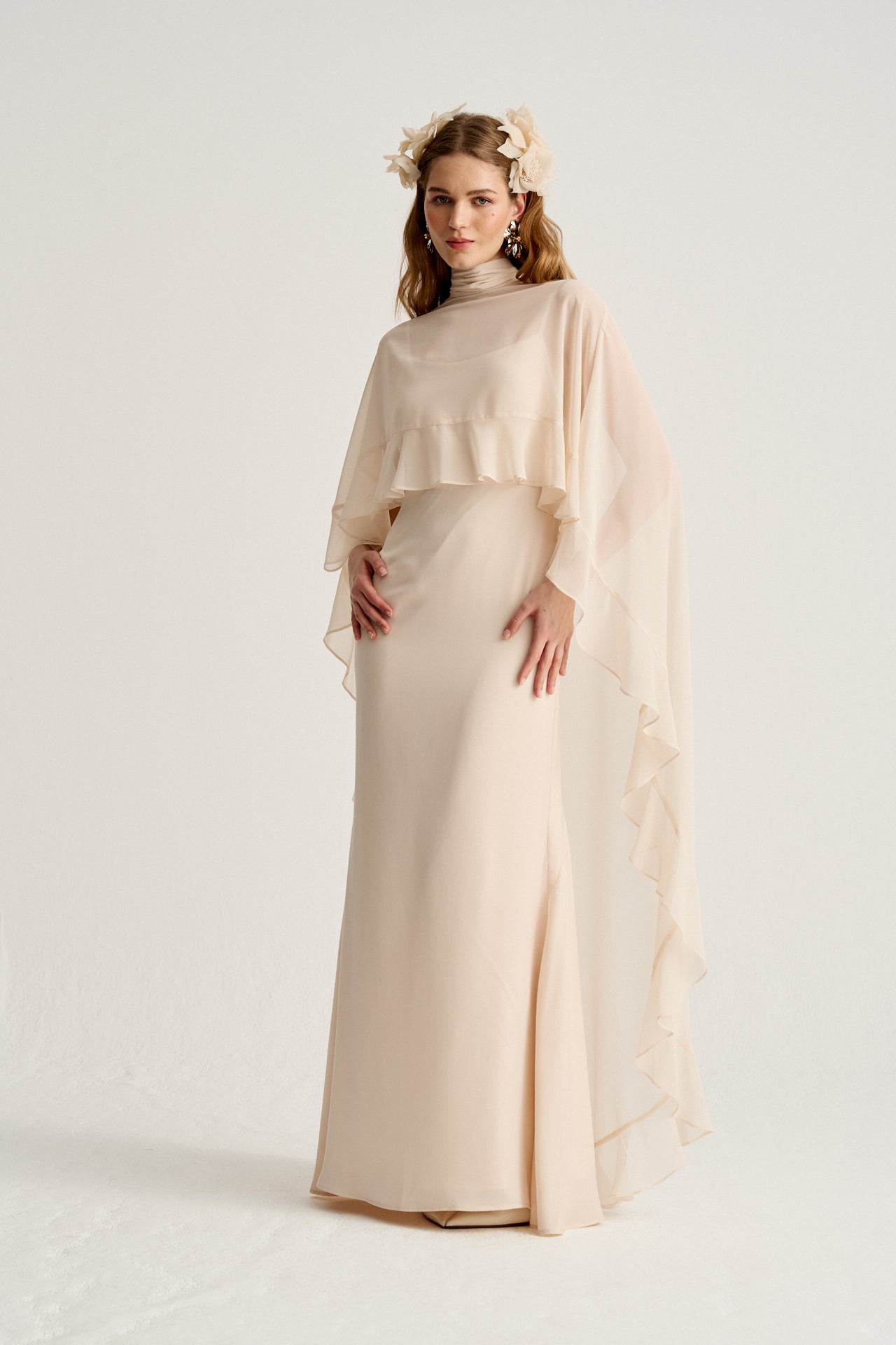 Mila Bridal Cape · LOVE ·