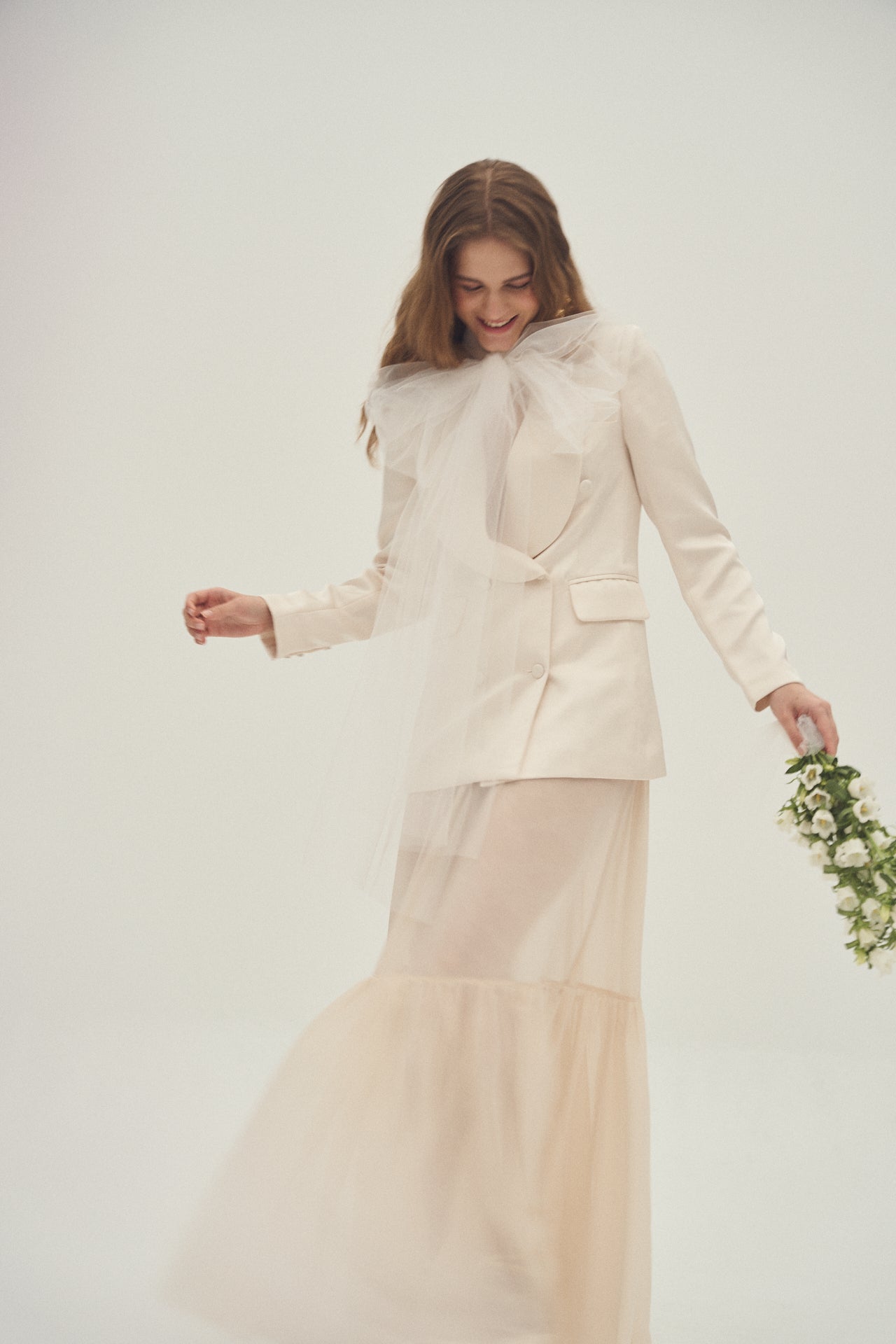 Mila Bridal Cape · LOVE ·