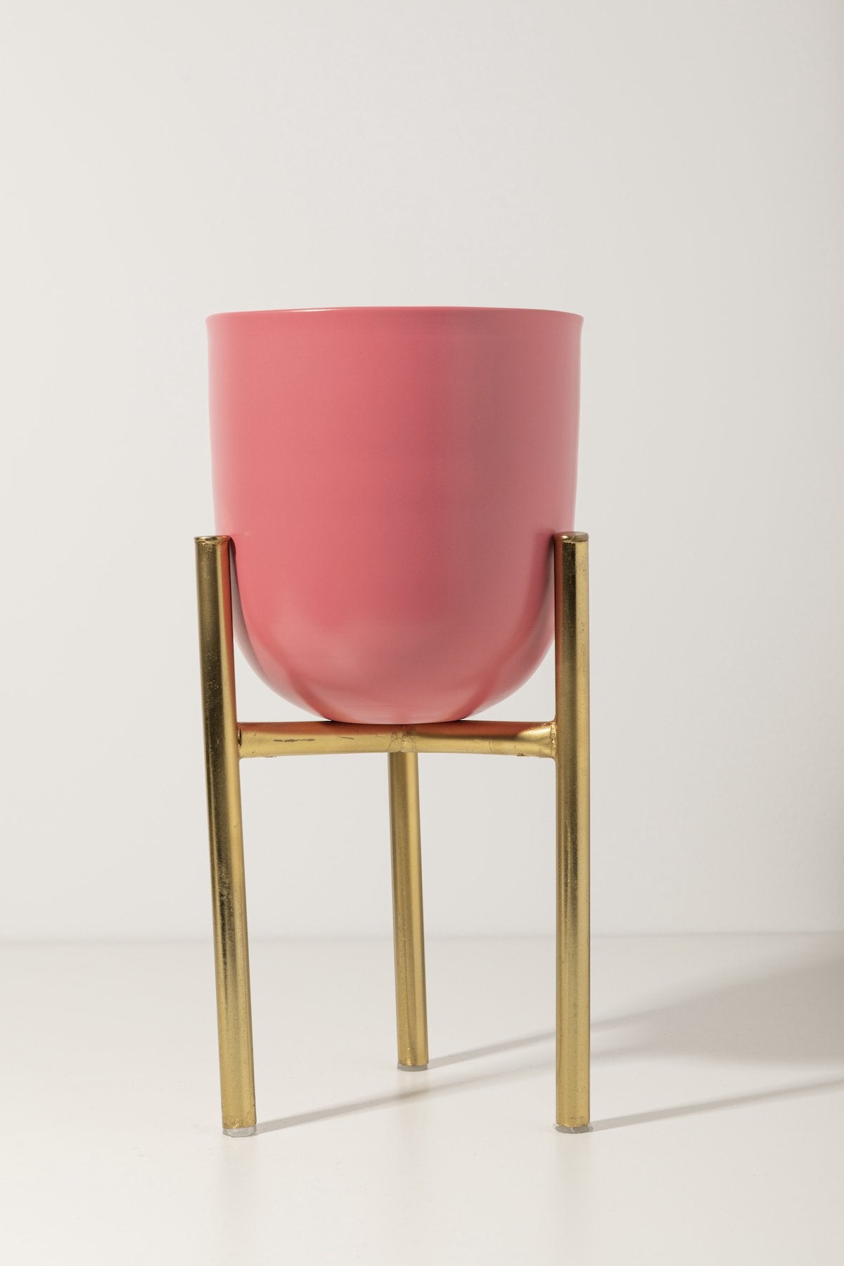 Maceta Pink con soporte Dorados · Deco · - Bruna