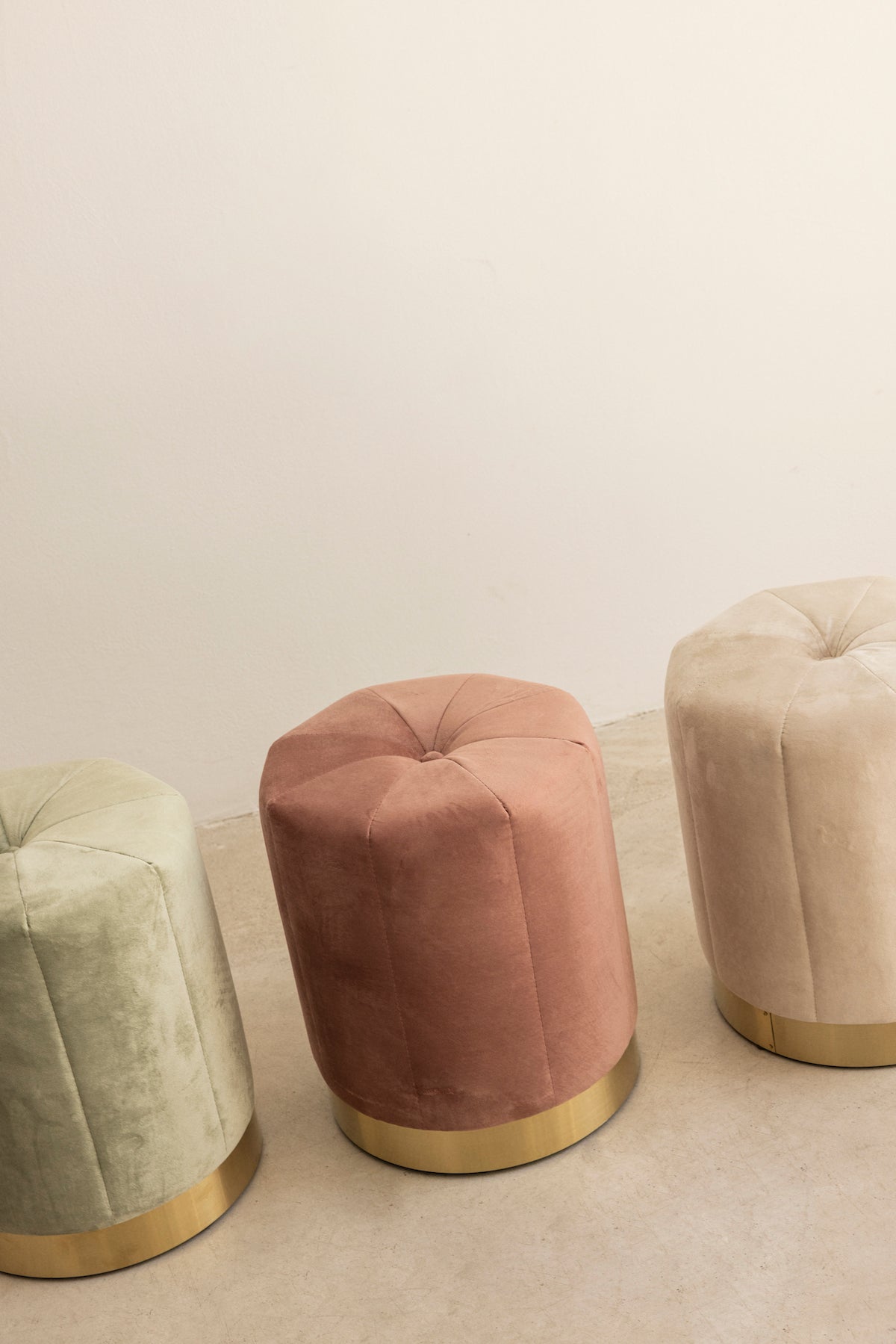 Petal Mint Pouf · Deco ·