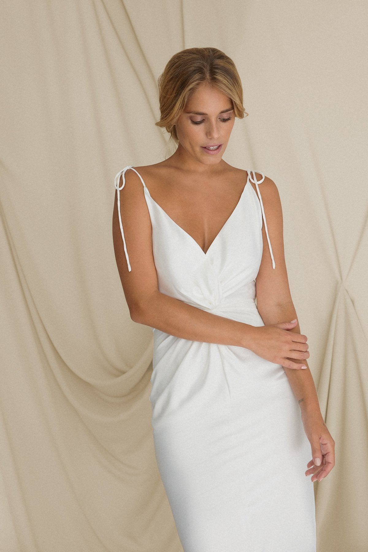 Vestido de Novia Nona · LOVE · - Bruna