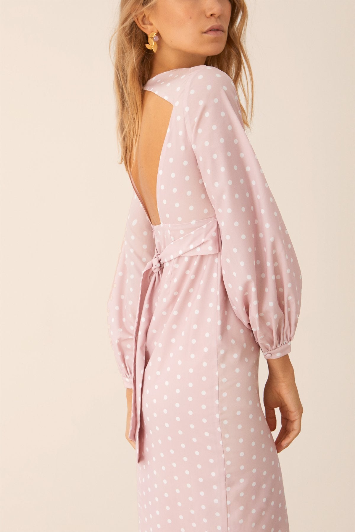 Vestido Evony Lunares Rosa · Pretty in Pink · - Bruna