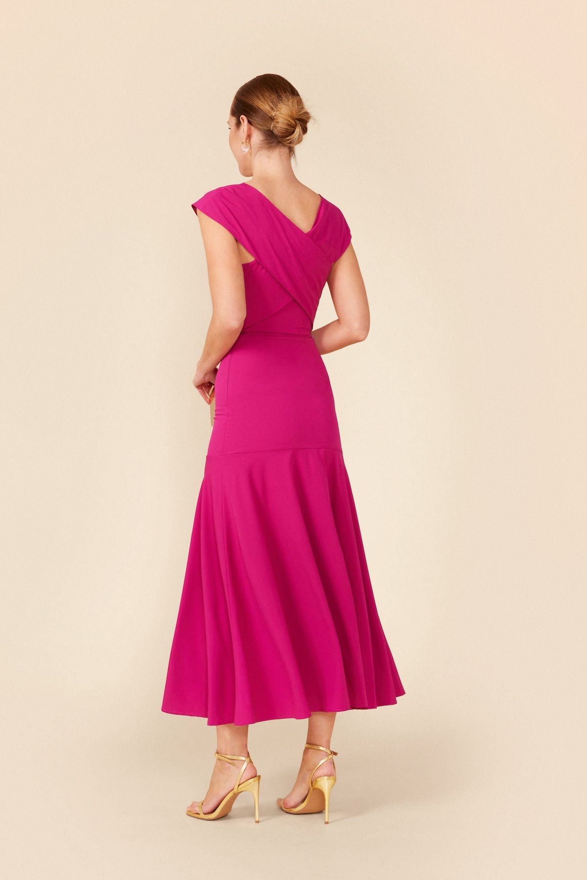 Vestido Fuji Magenta · Hamptons · - Bruna