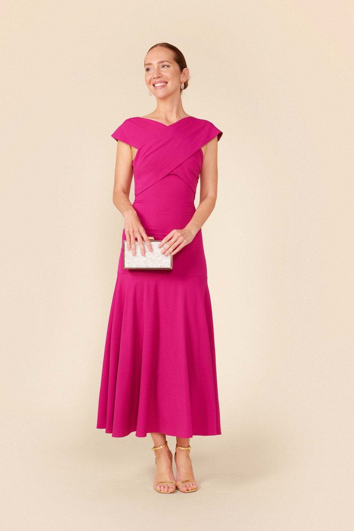 Vestido Fuji Magenta · Hamptons · - Bruna