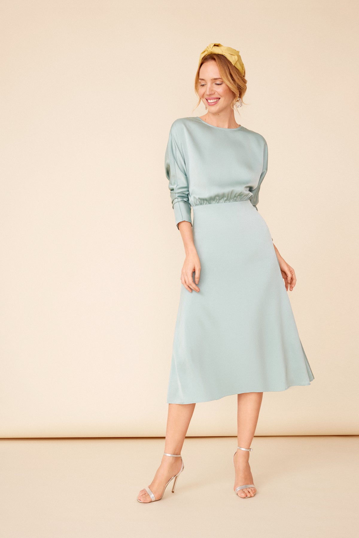 Vestido Genevieve Mint · Wisteria · - Bruna