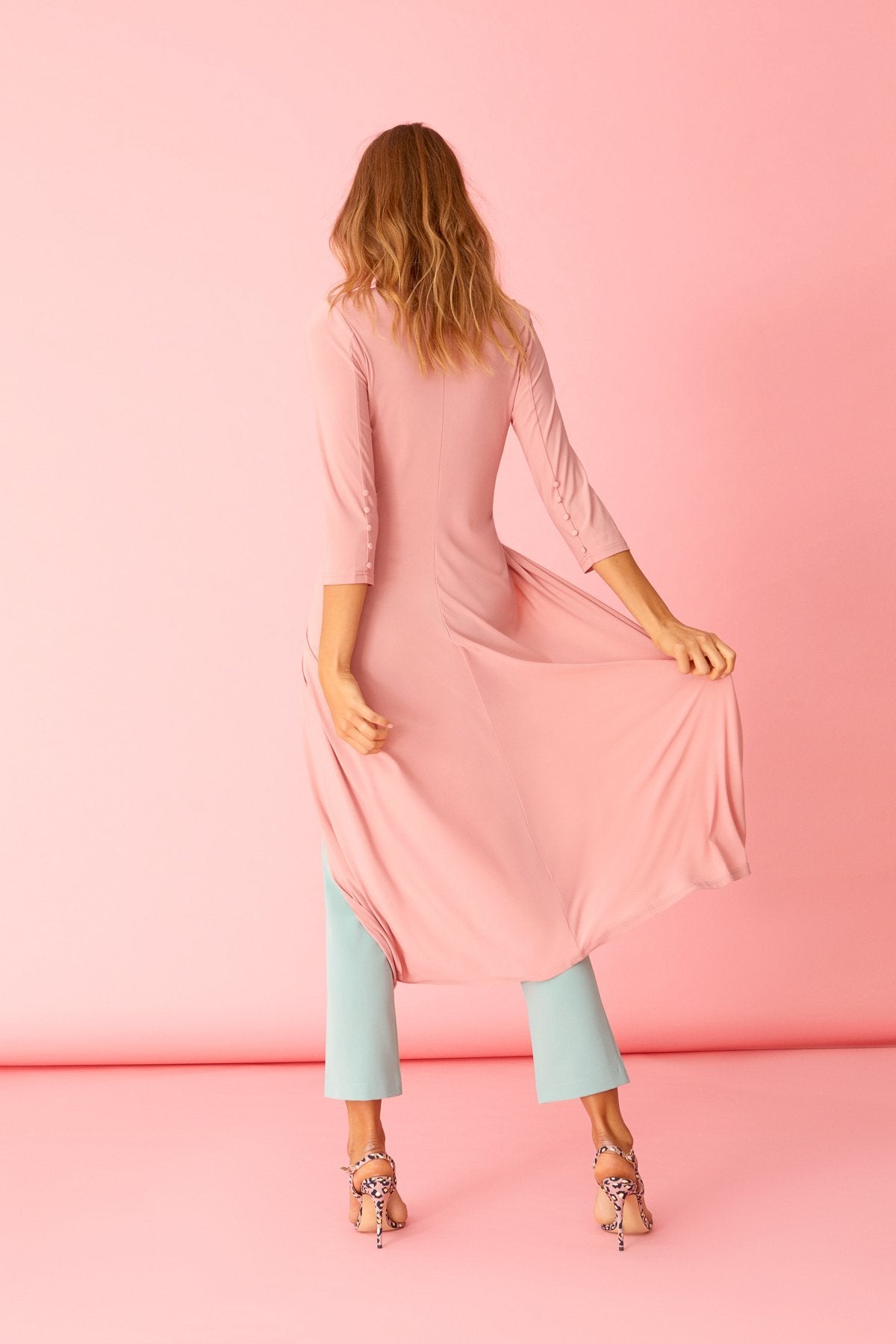 Vestido Kaira Rosa · Pretty in Pink · - Bruna