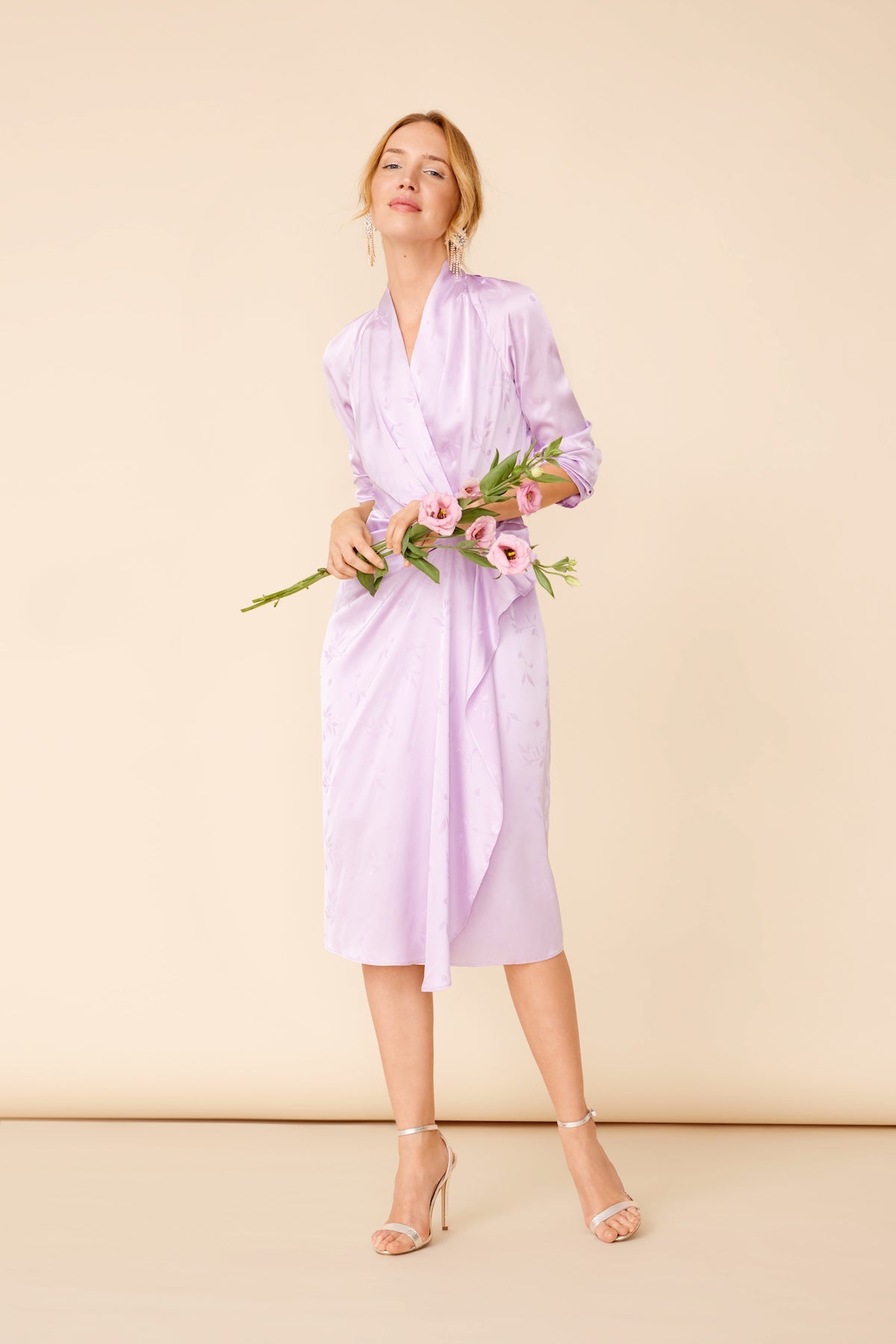 Vestido Solange Lilac · Wisteria · - Bruna